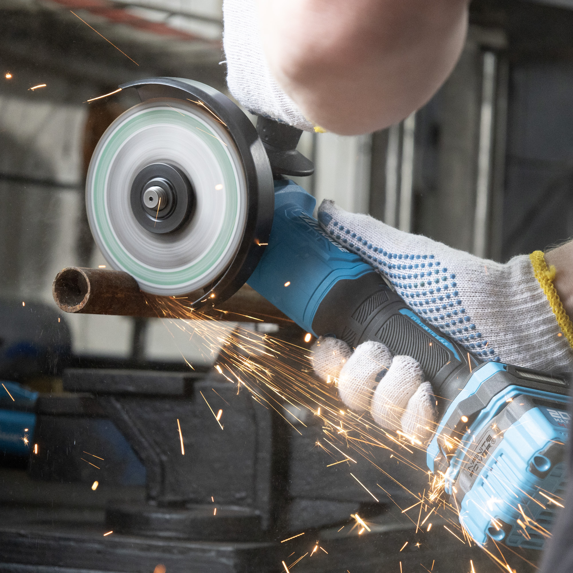Trade 20V Angle Grinder 800W - Skin Only - Image 5